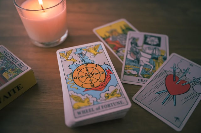 Tarot & Oracle Cards