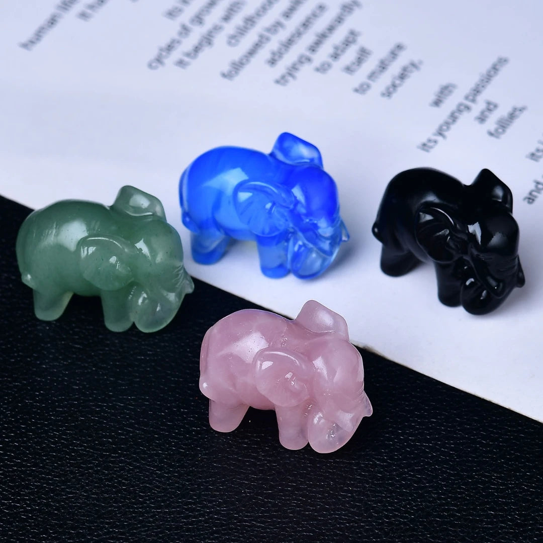 Carved Crystal Elephant 3.5cm