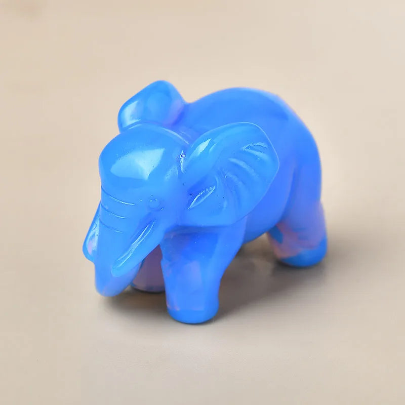 Carved Crystal Elephant 3.5cm