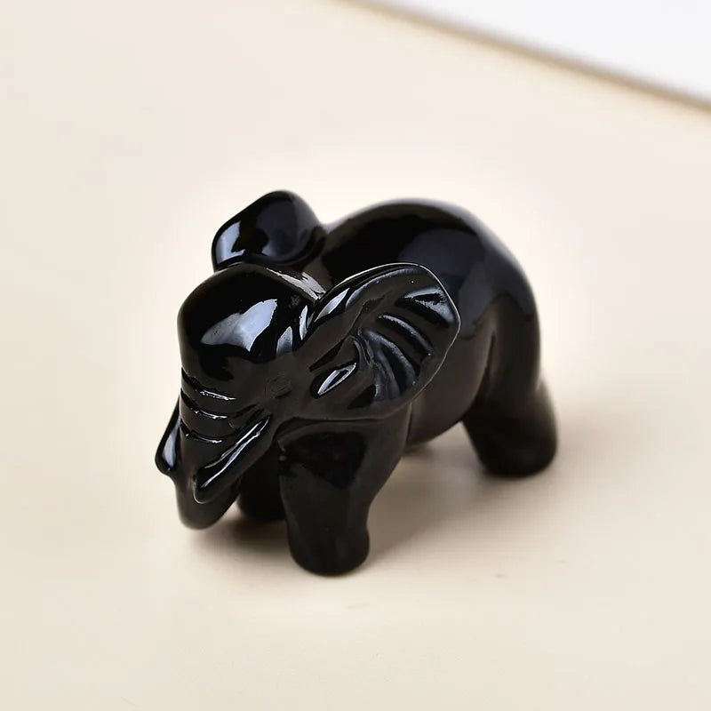 Carved Crystal Elephant 3.5cm