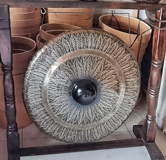 Large Healing Gong in Brown Antique Stand - 80cm - Silver