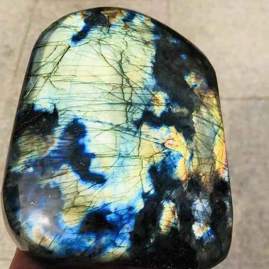 Labradorite Stone with Blue/Yellow Flash - 100-3900g