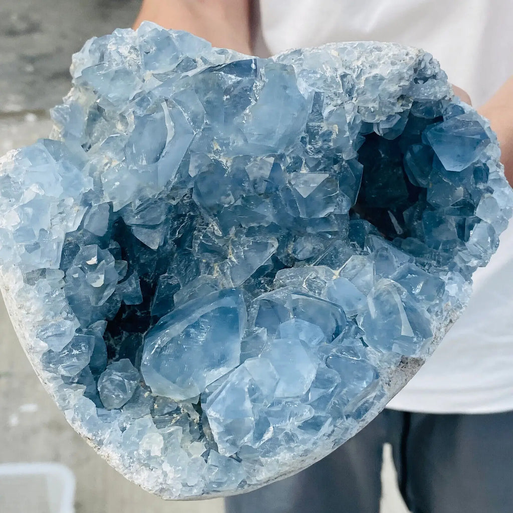 Statement Natural Blue Celestite Geode Quartz Crystal 1300-1600g