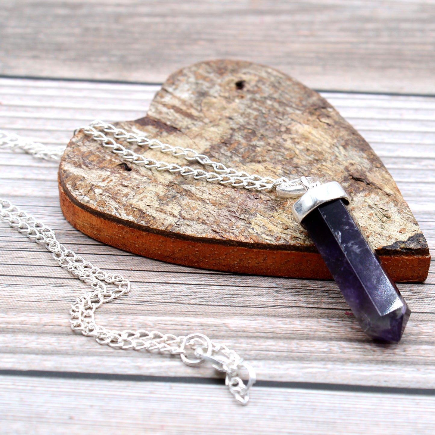 Classic Point Gemstone Pendant - Amethyst