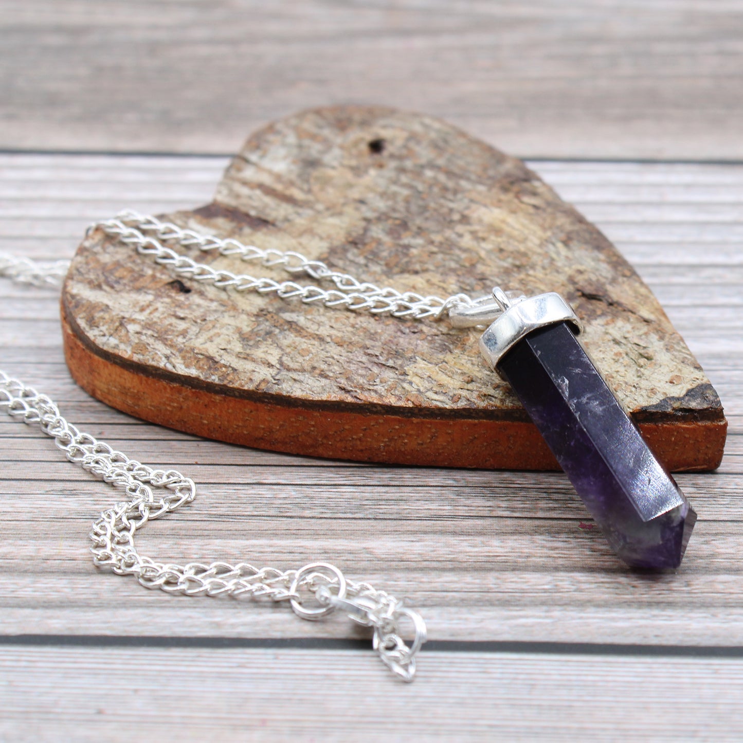 Classic Point Gemstone Pendant - Amethyst