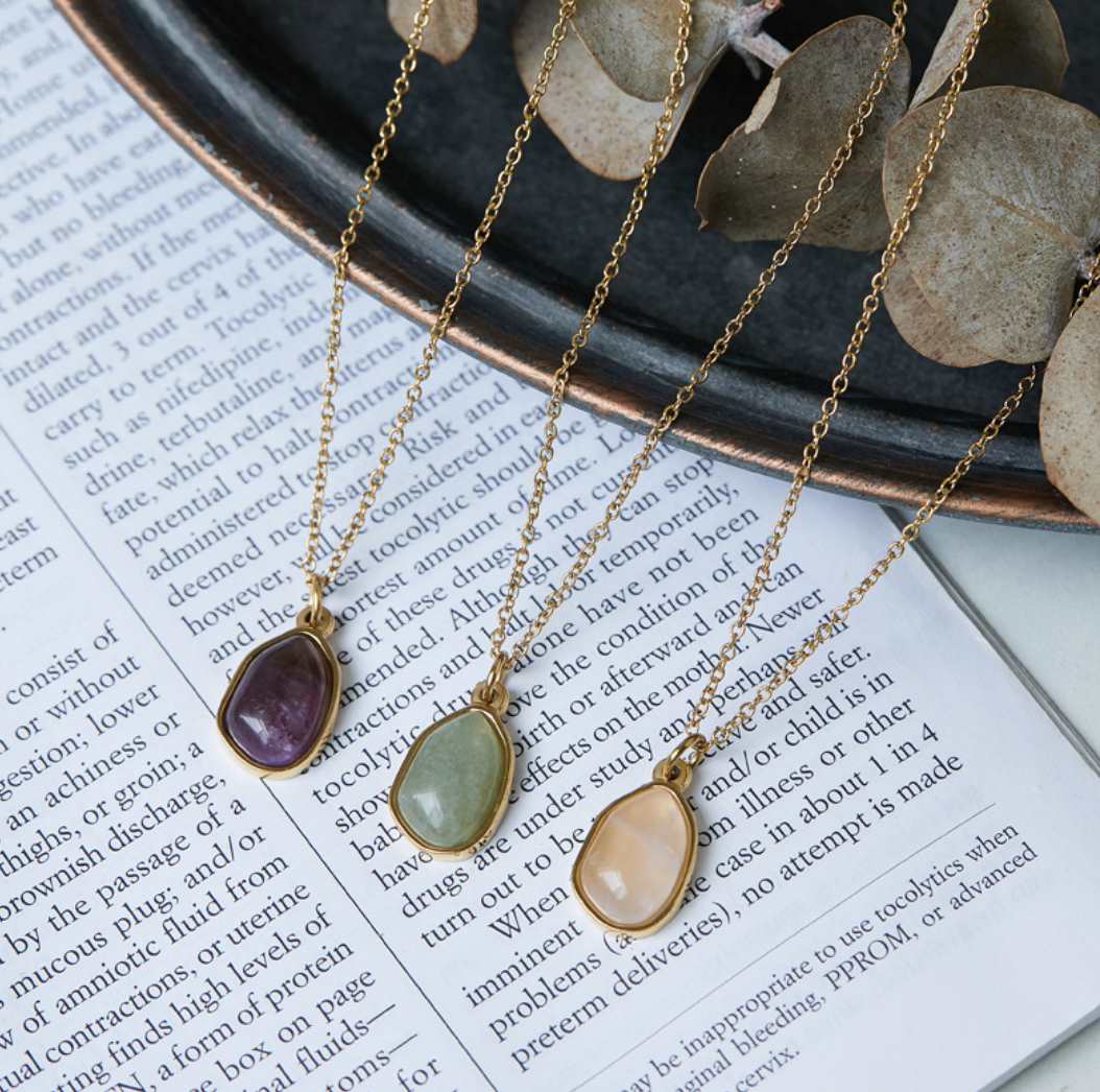 Elegant Natural Stone Oval Pendant