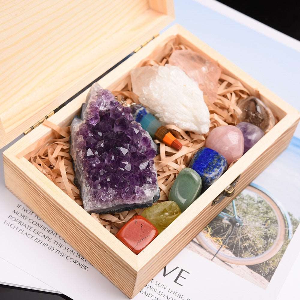 11 Piece Seven Chakras Healing Stone and Pendulum Gift Set