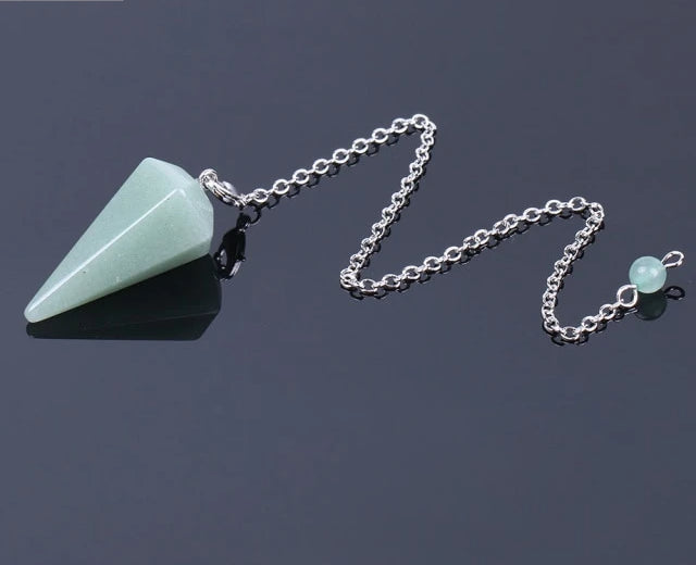 Simple Natural Crystal Pendulum